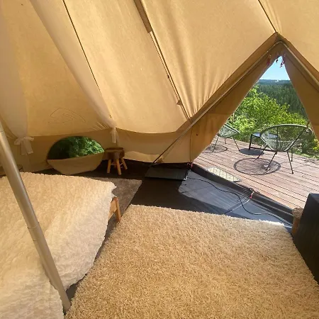 Hvezdny Glamping Hotel Manetin Exterior photo