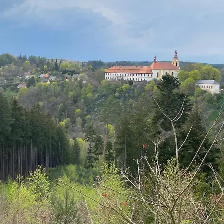 Hvezdny Glamping Hotel Manetin Exterior photo